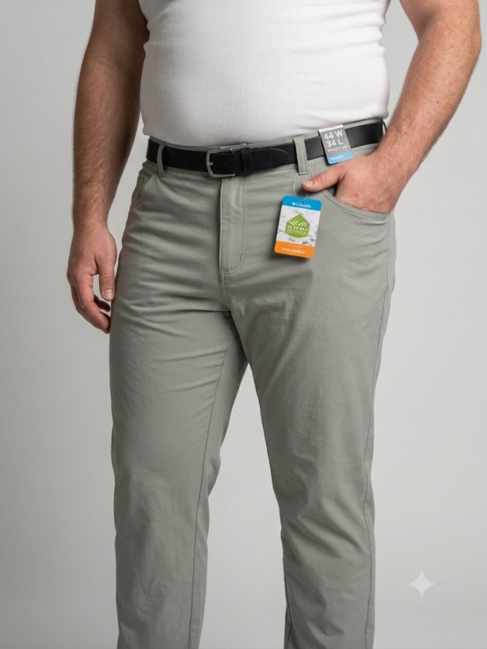 NEW WITH TAGS (NWT) – Columbia Men's Omni-Shield Stretch Outdoor / Hiking Pants!